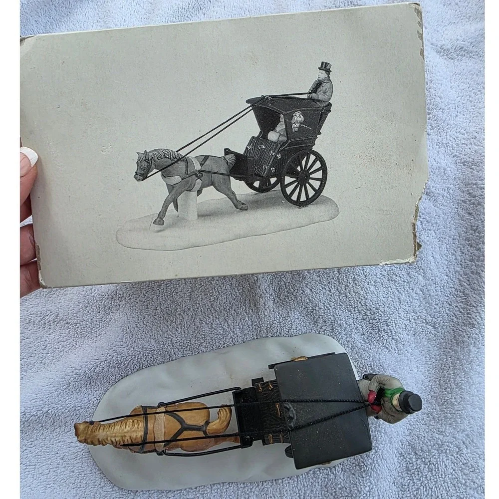 Dept 56 Kings Road‎ Cab Heritage Village Collection Dickens 5581-6 1989 D1